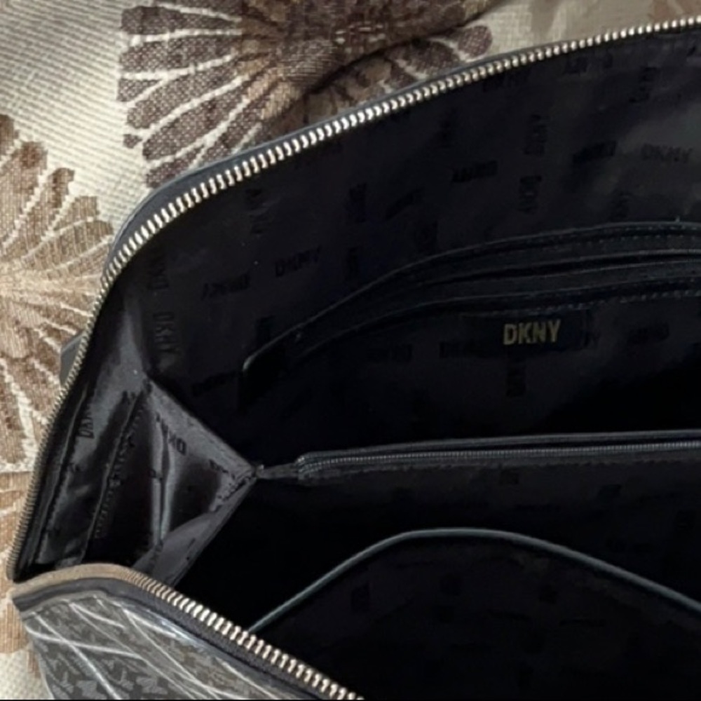 DKNY Bryant Medium Round Satchel Black Leather - Picture 9 of 9